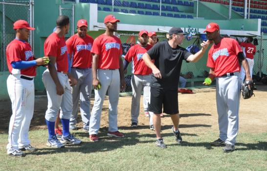 Selecciones softbol República Dominicna y Panamá sostendrán una serie de fogueo