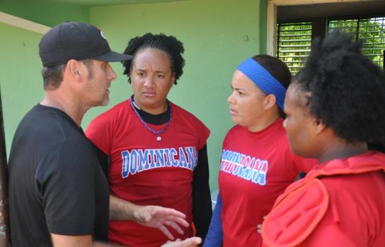 Selecciones softbol República Dominicna y Panamá sostendrán una serie de fogueo