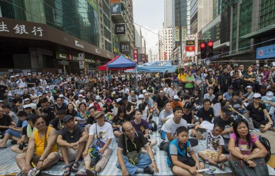 La revolución de los paraguas eclipsa el Día Nacional de China con su mayor multitud