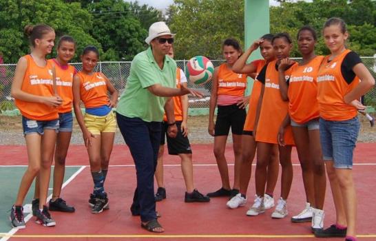 Paya y Río Arriba ganan torneos de softbol y voleibol en II Copa dedicada a Wiche García Saleta