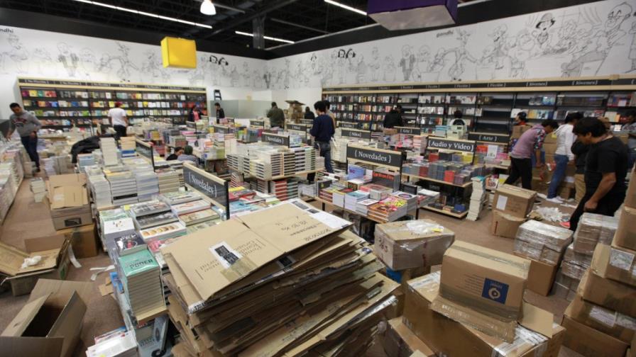 Nélida Piñón y Sergio Ramírez, narradores de Latinoamérica en la FIL