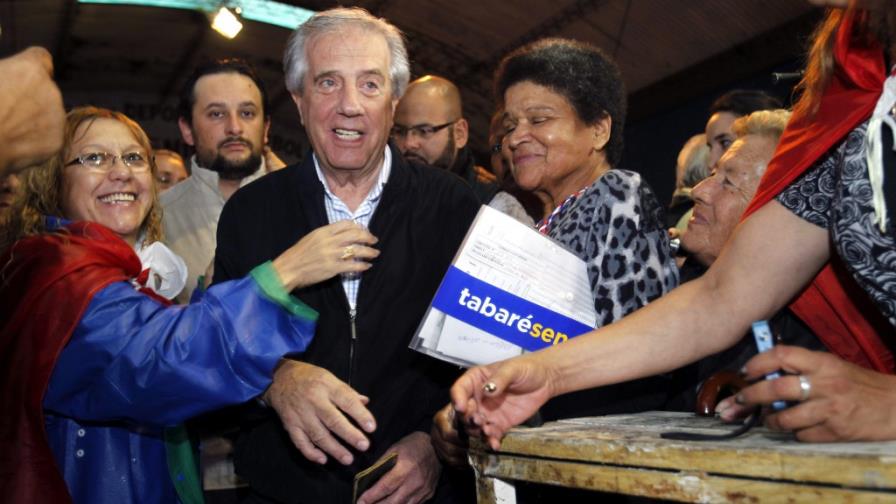 Tabaré Vázquez gana las elecciones en Uruguay, según los sondeos