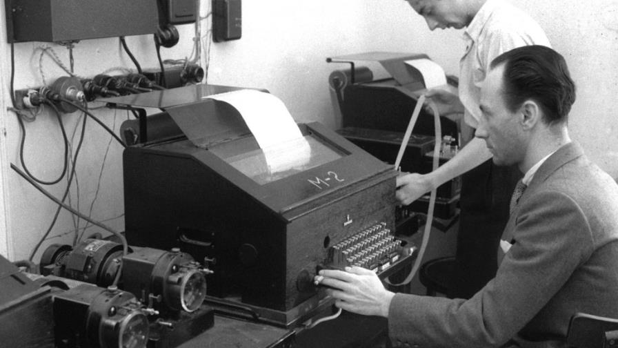 EFE cumple 75 años como vehículo del español y escuela de periodismo