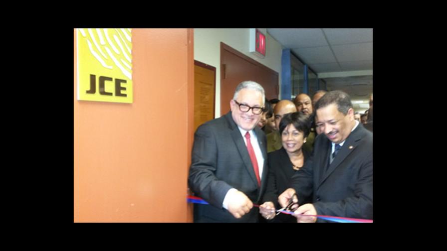 Junta Central Electoral reabre oficina en Nueva York Junta Central Electoral reabre oficina en Nueva York