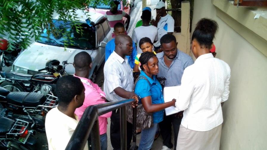 Con problemas técnicos se inicia Plan de Regularización en San Cristóbal