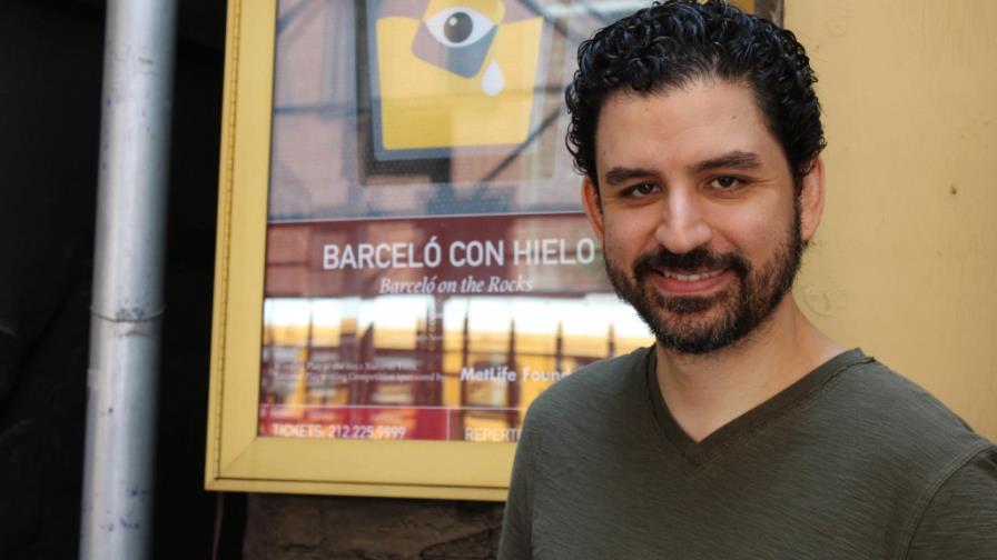 La obra Barceló Con Hielo explora la división de dominicanos sobre Balaguer La obra Barceló Con Hielo explora la división de dominicanos sobre Balaguer