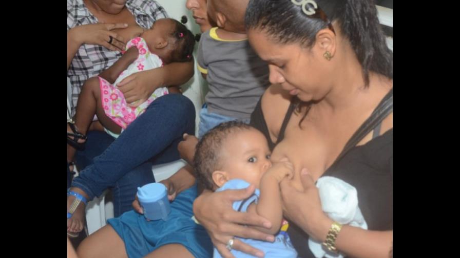 Salud Pública trabaja para cambiar la cultura del biberón Salud Pública trabaja para cambiar la cultura del biberón