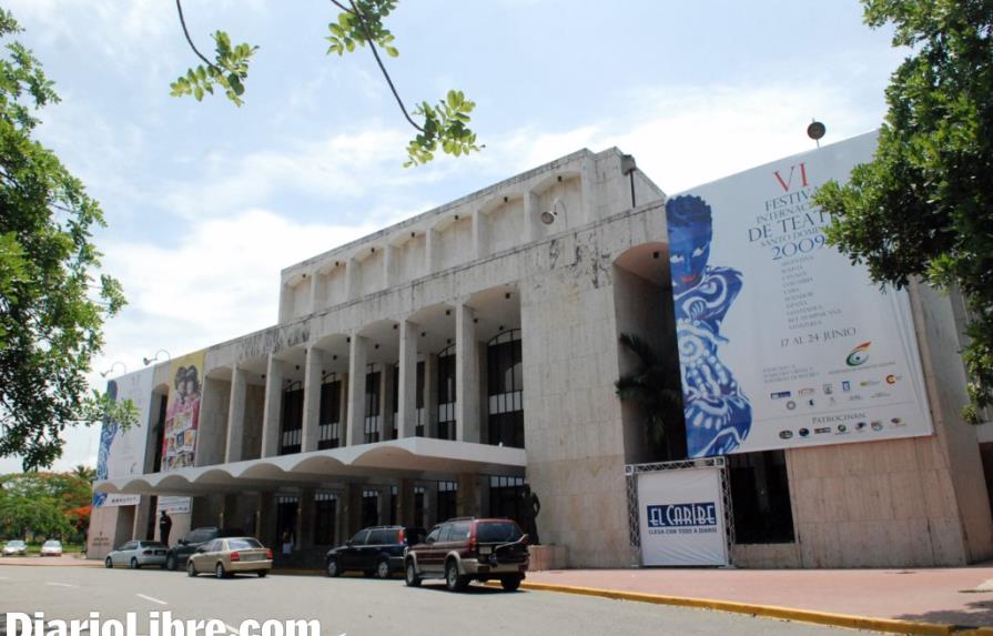 El Ministerio Cultura recula; no cerrarán el Teatro Nacional