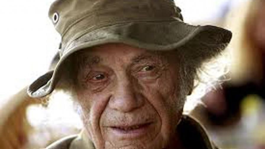 Con una AntiGala comienzan los festejos por el centenario de Nicanor Parra Con una AntiGala comienzan los festejos por el centenario de Nicanor Parra