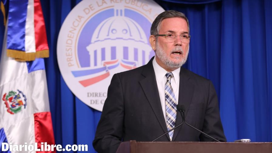 Medina devuelve y observa la Ley sobre Loma Miranda Medina devuelve y observa la Ley sobre Loma Miranda