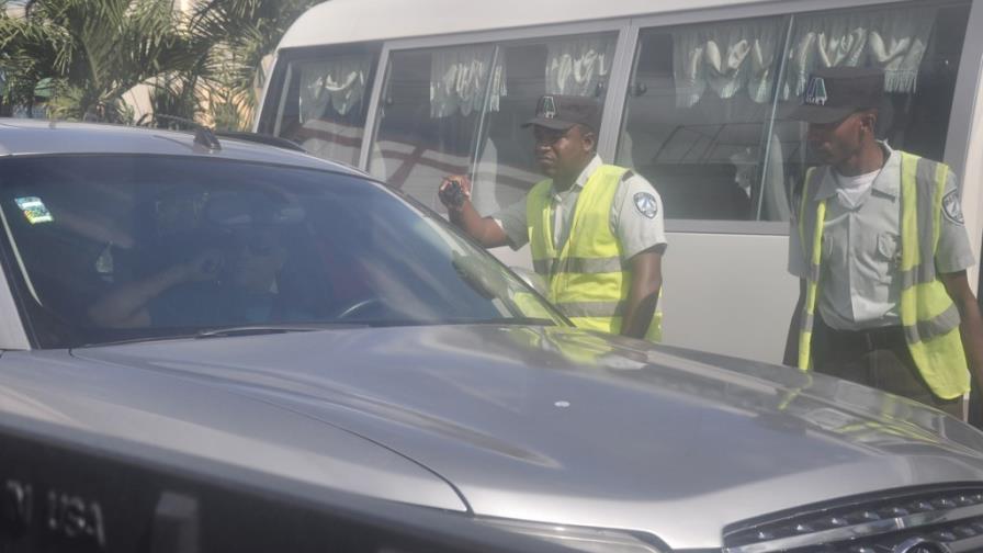 La Amet sorprende a 74 conductores que se fueron en rojo