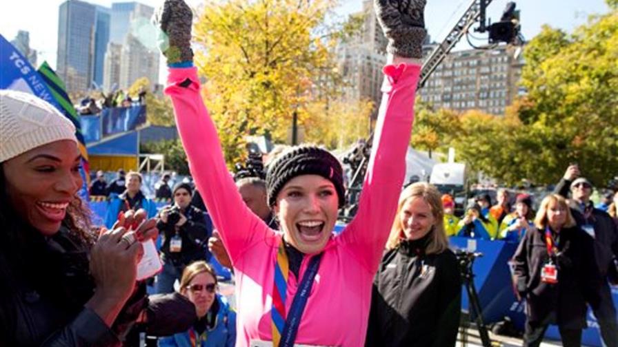 Tenista Caroline Wozniacki completa el maratón de Nueva York