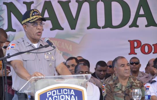 Policía lanza Navidad Tranquila 2014 con fuerza combinada de 28,338 agentes