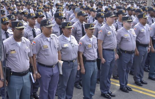Policía lanza Navidad Tranquila 2014 con fuerza combinada de 28,338 agentes