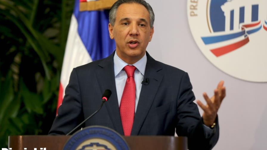 Ministro Peralta: El Gobierno se centrará en un pacto fiscal