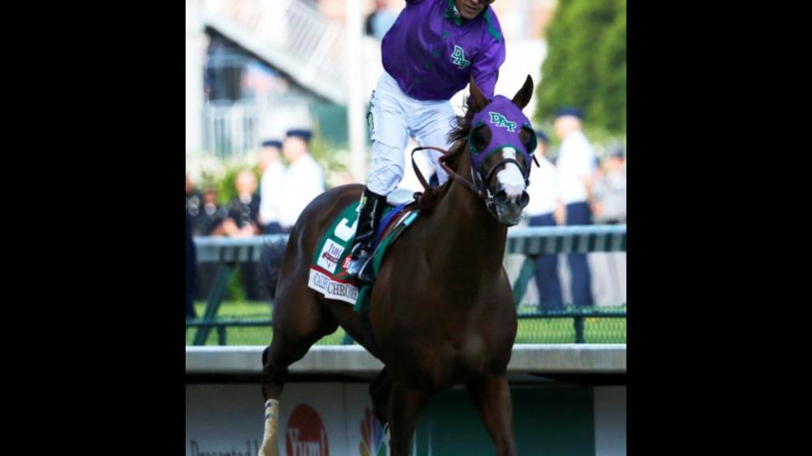 California Chrome, con el jinete mexicano Víctor Espinoza, gana el Kentucky Derby California Chrome, con el jinete mexicano Víctor Espinoza, gana el Kentucky Derby