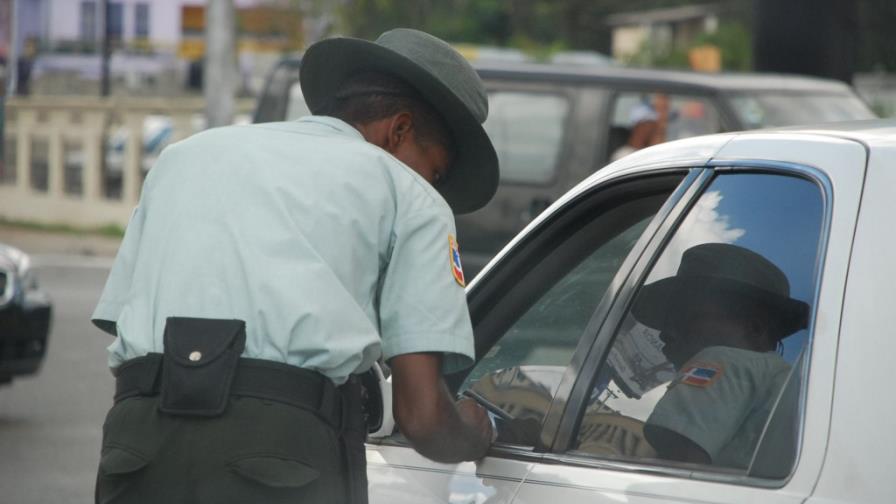 Perseguir a los violadores de la Ley de Tránsito a veces termina en tragedia Perseguir a los violadores de la Ley de Tránsito a veces termina en tragedia