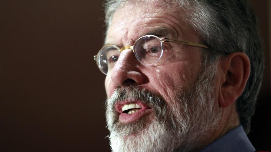 La policía de Belfast busca pruebas contra Gerry Adams