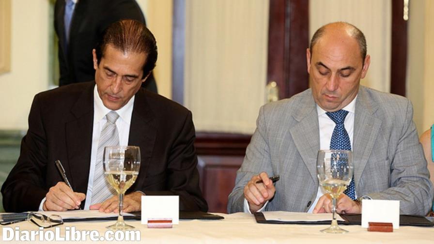 El Gobierno invirtió RD$11 mil millones en visitas sorpresas El Gobierno invirtió RD$11 mil millones en visitas sorpresas