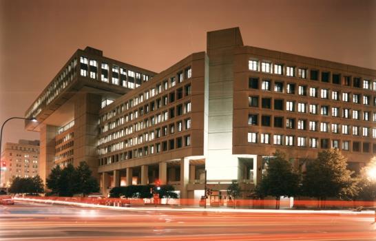 El FBI abandonará su gris búnker en Washington para irse a los suburbios