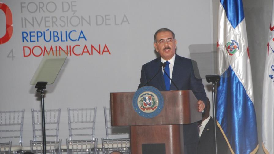 El presidente Medina destaca las facilidades para invertir en el país