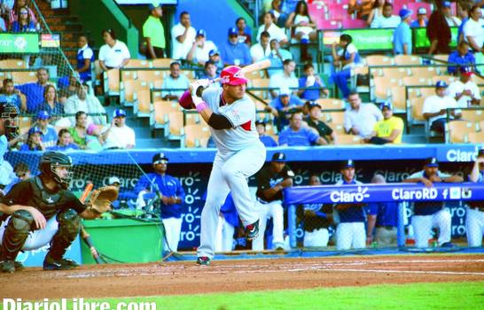 Erick Almonte posee carisma y chispa en el béisbol