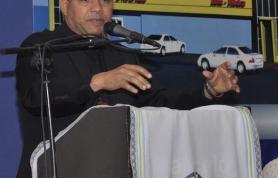 El apostolado del sacerdote Fantino Falco visto por el padre Chelo