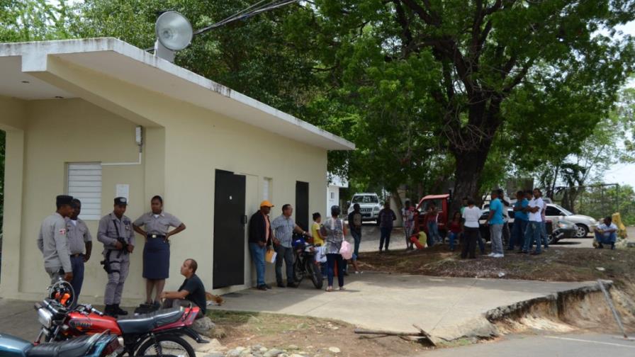 Opret entrega RD$18 millones a vecinos Gualey y Los Guandules