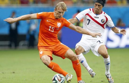 Holanda supera a Costa Rica en definición por penales y avanza a semifinales del Mundial