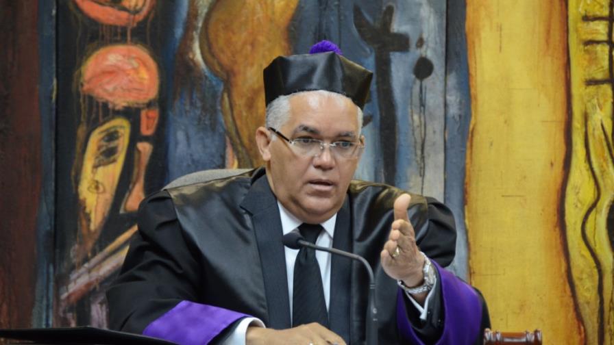 Juez continúa hoy con el caso Félix Bautista Juez continúa hoy con el caso Félix Bautista