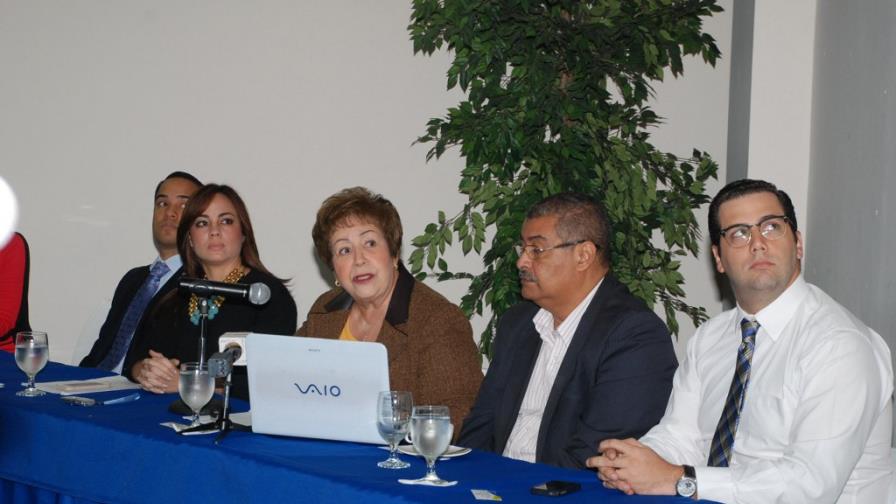 Estudio revela la poca competencia de la mano de obra dominicana Estudio revela la poca competencia de la mano de obra dominicana