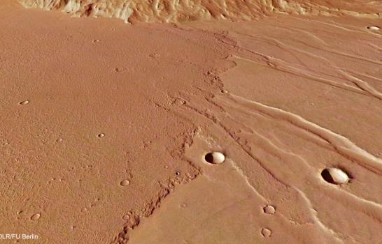 La ESA difunde imágenes de extintos ríos de lava en Marte