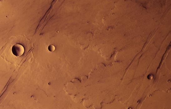 La ESA difunde imágenes de extintos ríos de lava en Marte