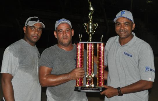 Los Yankees ganaron campeonato softbol en la liga Emce