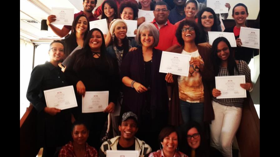 María Castillo inicia nuevos talleres en el Teatro Nacional