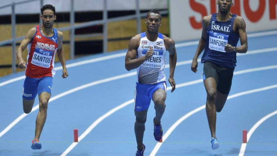 Nery Brenes a la final de 400, Luguelín Santos es eliminado