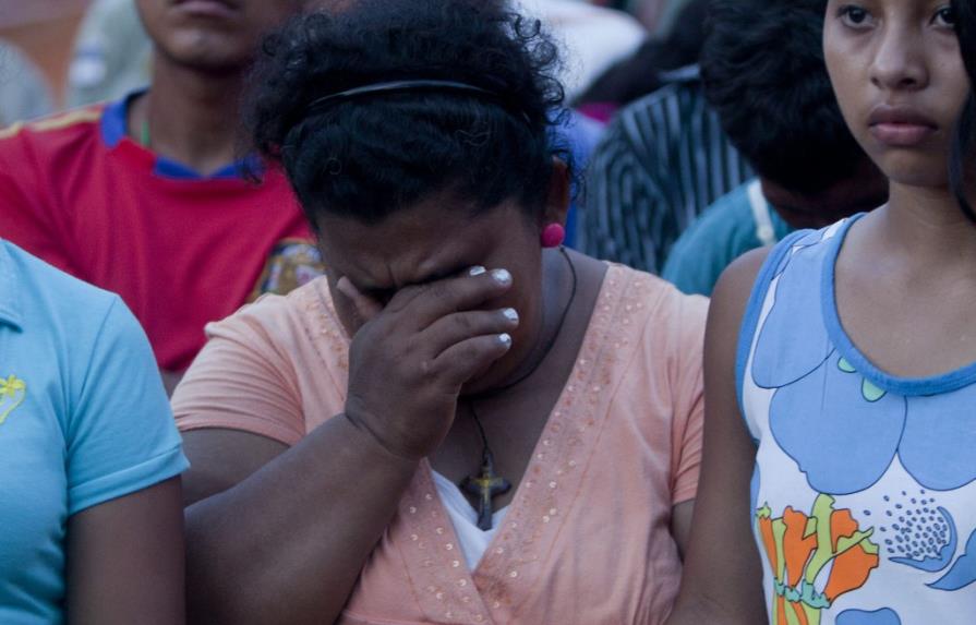 Suspenden indefinidamente rescate de 8 hondureños atrapados en mina