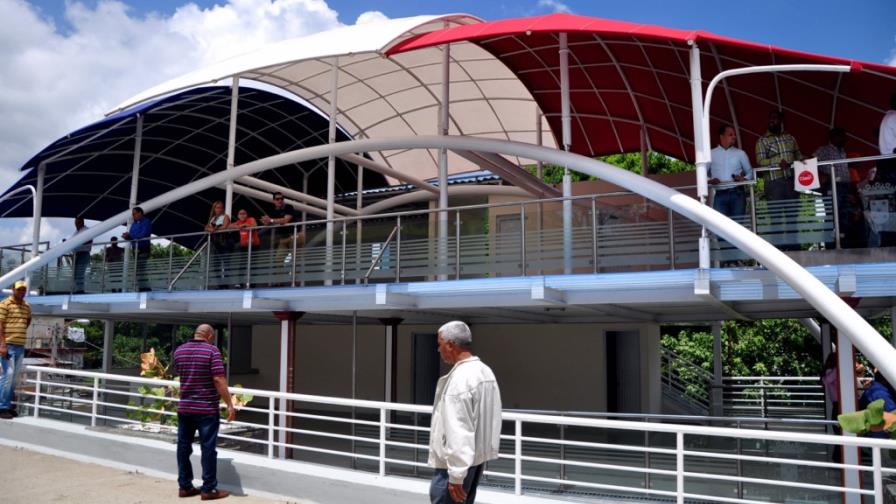 Inauguran la Plaza del Artesano, en Santiago; invierten RD$23 millones