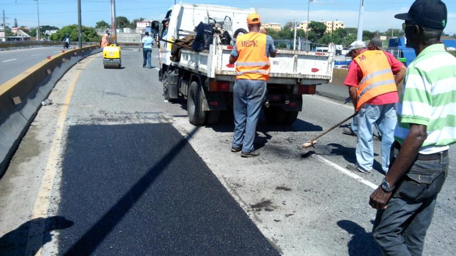 Cerrarán elevado de la avenida Luperón por trabajos de reparación