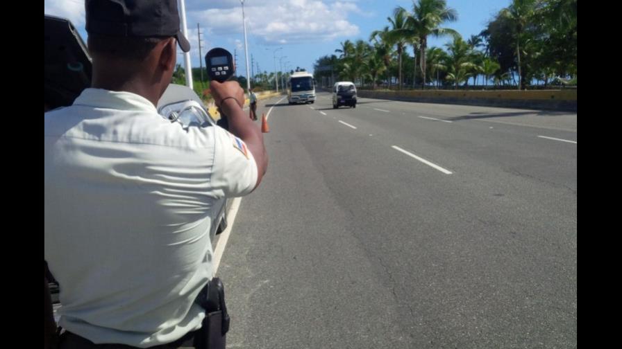 AMET pone en servicio radares y alcoholímetros en autopistas del Este