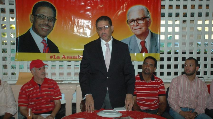 Modesto Guzmán expresa su pesar por la muerte de Juan Esteban Olivero Féliz