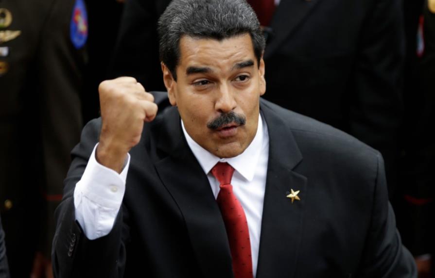 Maduro lanzará leyes contra el amarillismo en la prensa venezolana