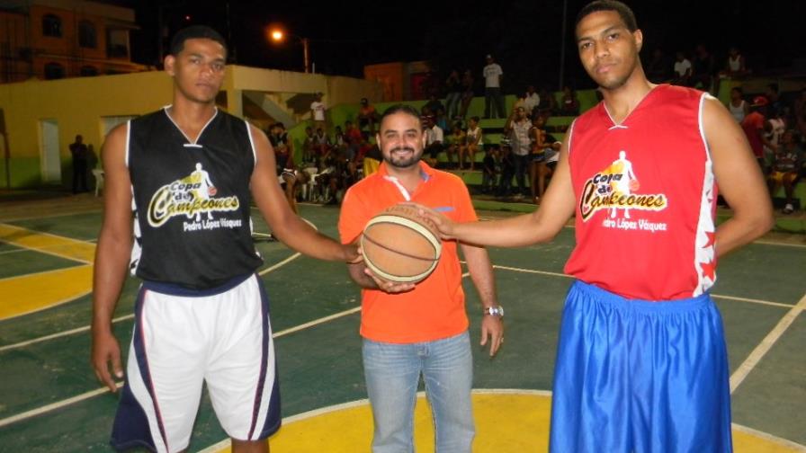 Torres guía a las Panteras de Conani en la Copa de Campeones Pedro López Vásquez