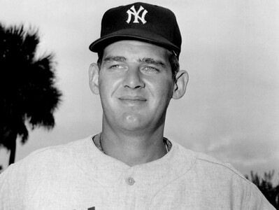Don Larsen se benefició de un cambio de uniforme