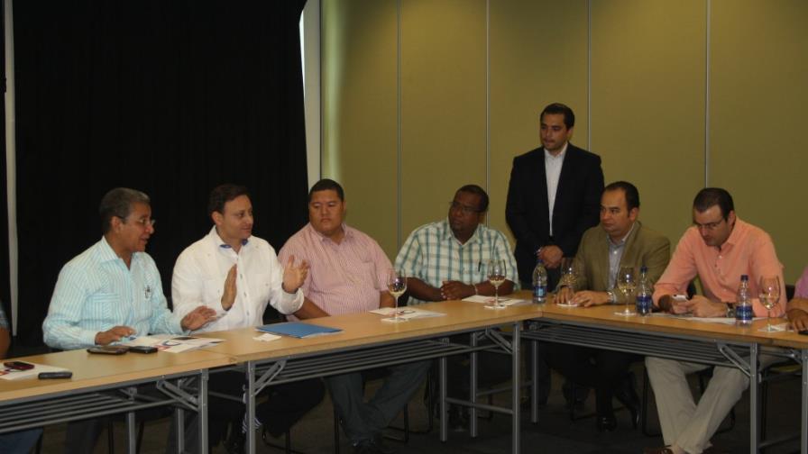 Promoverán exportaciones agrícolas en ferias de EEUU y Francia