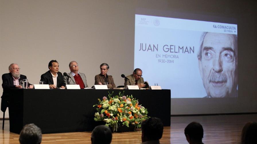 Escritores rinden homenaje y analizan legado de Juan Gelman en México