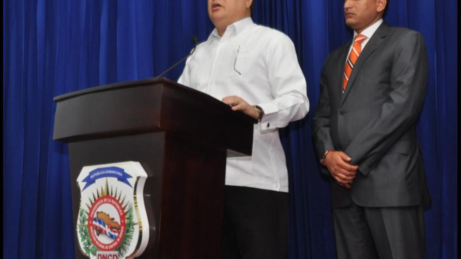 DNCD cancela un agente y arresta dos por muerte de niña en ambulancia