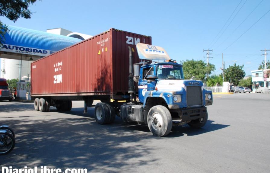 Empresarios dicen transporte de carga en el país es el más caro de la región