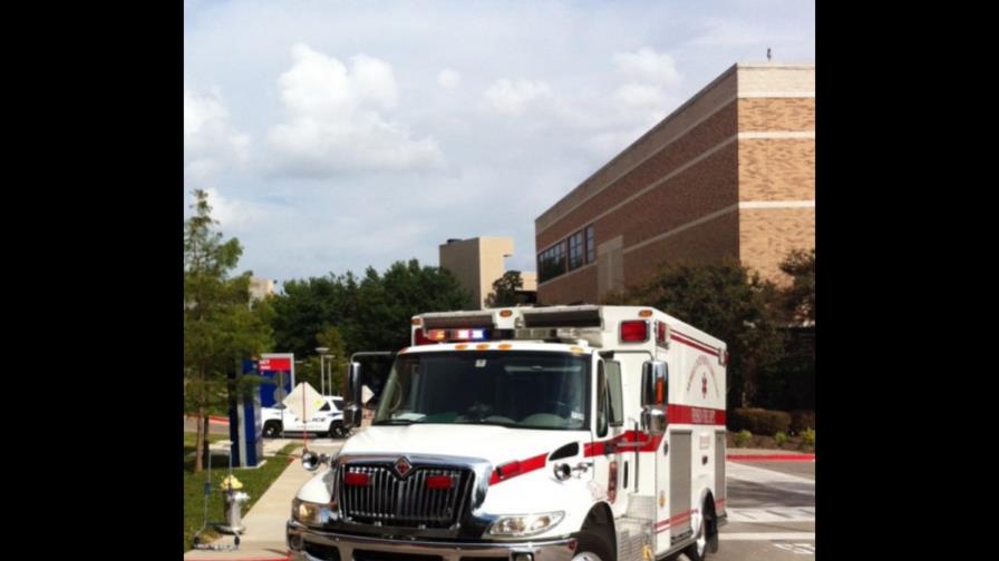 Tres nuevos ingresos por ébola en España