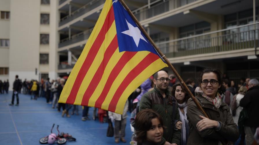 Cataluña acoge votación informal de independencia